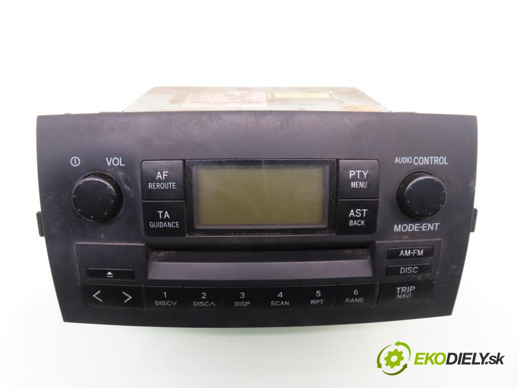 TOYOTA COROLLA Verso (_E12_) MINIVAN 2002 66,00 2.0 D-4D (CDE120_) - 1CD-FTV 1995,00 RADIO CD 8612013060B0
