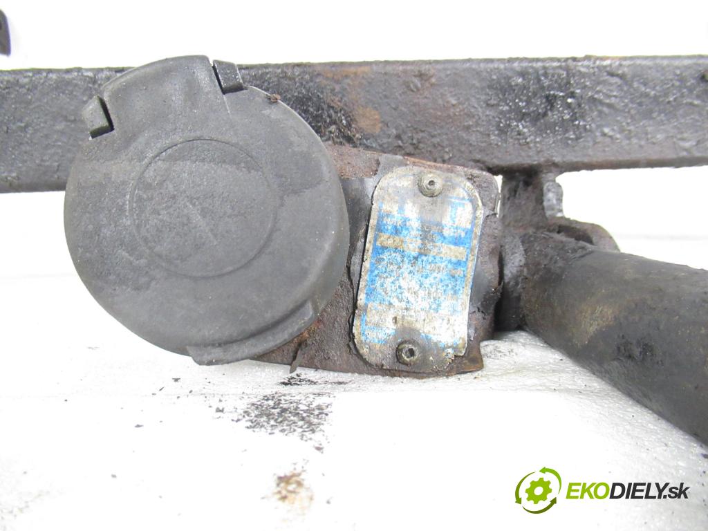 RENAULT LAGUNA II Grandtour (KG0/1_) KOMBI 2002 88,00 1.9 dCi 120 - F9Q 750 1870,00 Hák