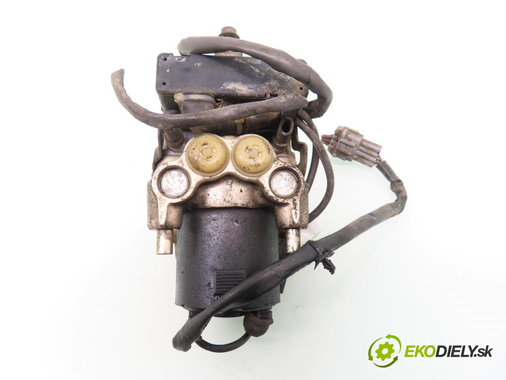 NISSAN TERRANO II (R20) TERENOWY 1996 92,00 2.7 TDi 4WD 125 - TD27TI 2664,00 Pumpa ABS 476007F001 (Pumpa ABS)