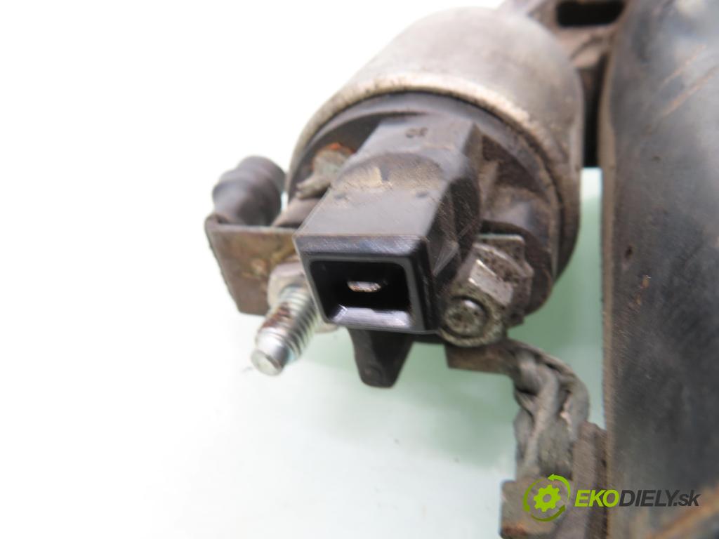 SEAT LEON (1M1) HB 2001 66,00 1.9 TDI - AGR 1896,00 Štartér 2339303222 (Štartér)