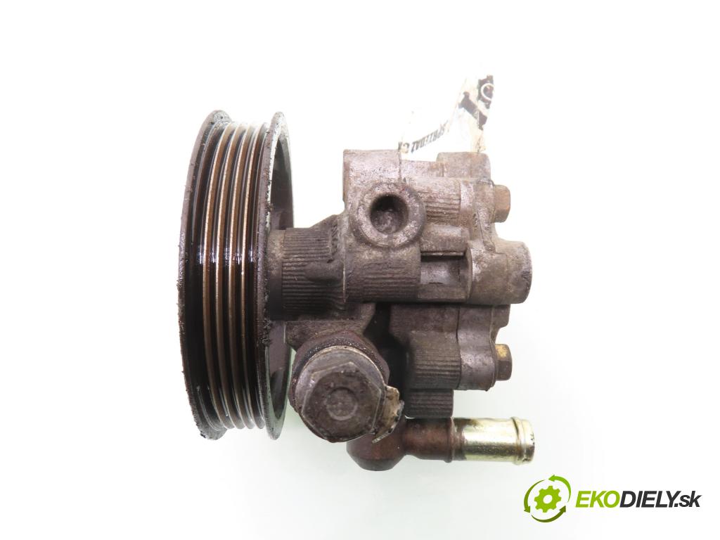 TOYOTA RAV 4 II (_A2_) SUV 2004 85,00 2.0 D-4D 4WD 116 - 1CD-FTV 1995,00 Pumpa servočerpadlo  (Servočerpadlo)