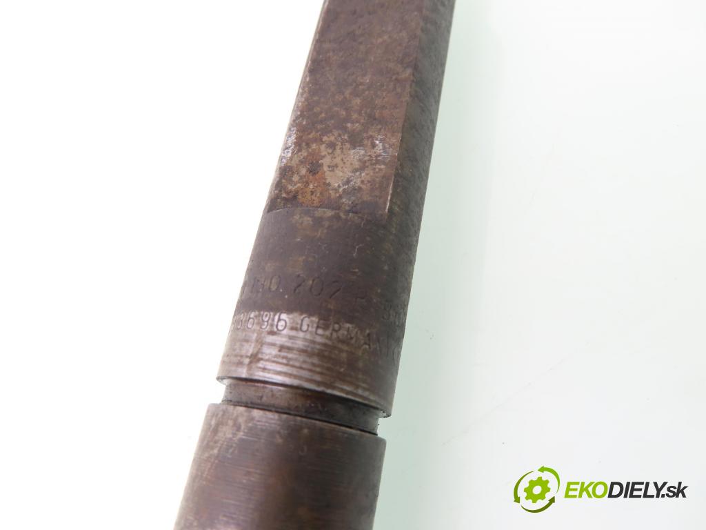 SEAT LEON (1M1) HB 2001 66,00 1.9 TDI - AGR 1896,00 Vstrekovacie ventily 028130202Q ; 028130202P (Vstrekovací ventil)