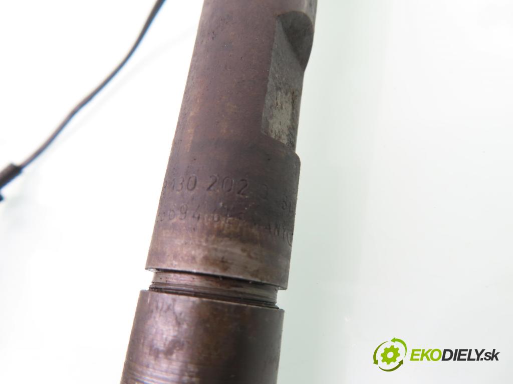 SEAT LEON (1M1) HB 2001 66,00 1.9 TDI - AGR 1896,00 Vstrekovacie ventily 028130202Q ; 028130202P (Vstrekovací ventil)