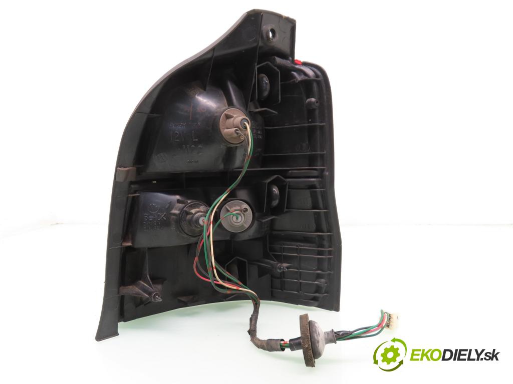 MAZDA DEMIO (DW) HB 1998 46,00 1.3 i 16V (DW3W) - B3 ME 1324,00 světlo levé zadní
