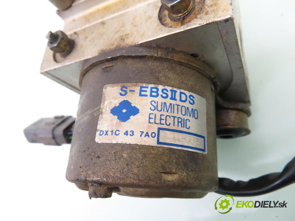 MAZDA DEMIO (DW) HB 1998 46,00 1.3 i 16V (DW3W) - B3 ME 1324,00 Pumpa ABS DX1C437A0 (Pumpa ABS)