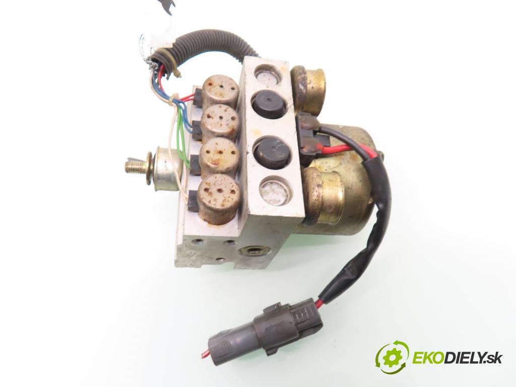 MAZDA DEMIO (DW) HB 1998 46,00 1.3 i 16V (DW3W) - B3 ME 1324,00 Pumpa ABS DX1C437A0 (Pumpa ABS)