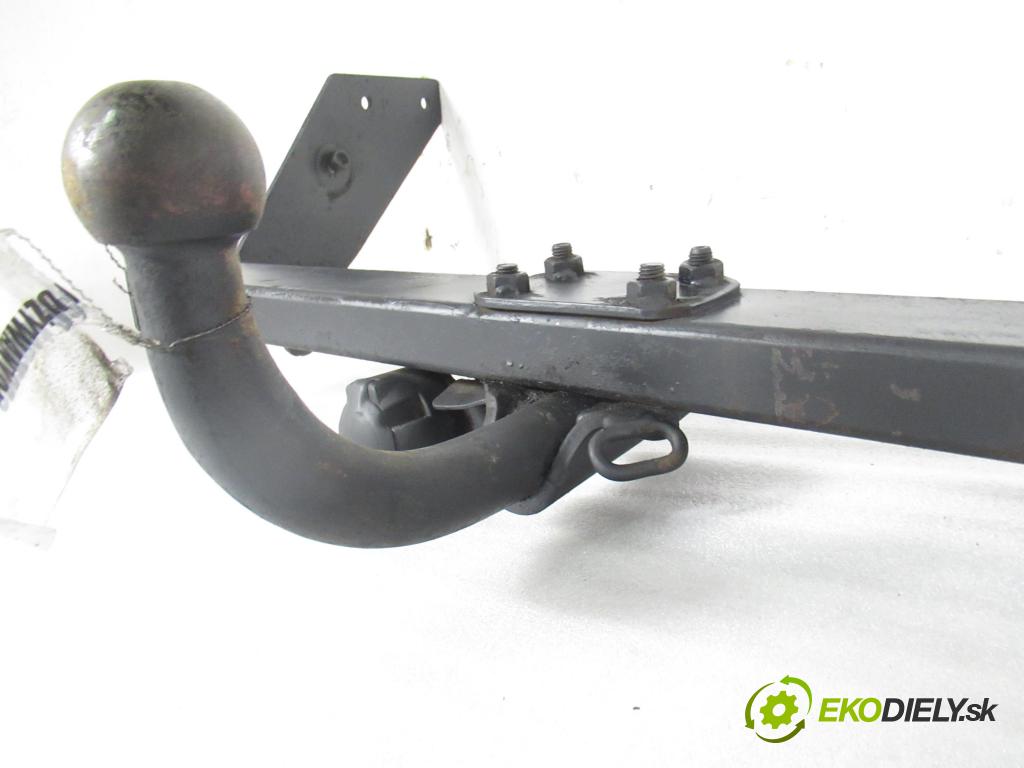 MERCEDES-BENZ VANEO (414) MINIVAN 2002 75,00 1.6 (414.700) - M 166.961 1598,00 Hák