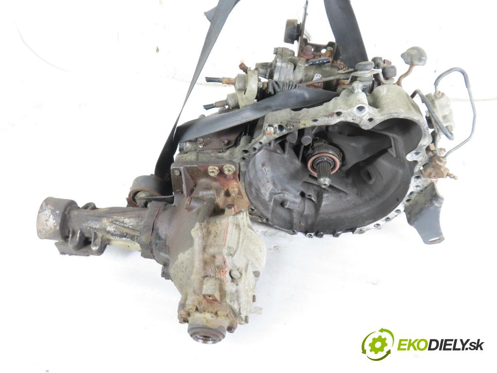 TOYOTA RAV 4 II (_A2_) SUV 2004 85,00 2.0 D-4D 4WD 116 - 1CD-FTV 1995,00 Prevodovka MANUALNA