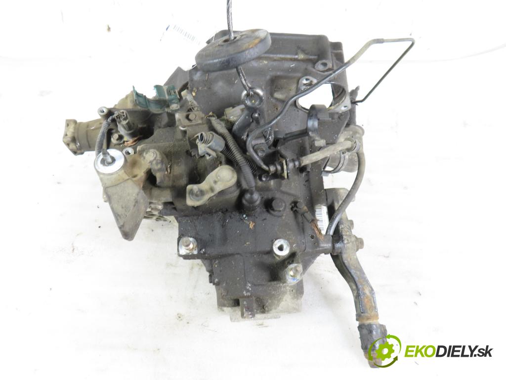 HONDA CR-V I (RD) SUV 1998 94,00 2.0 16V 4WD (RD1, RD3) - B20B3 1972,00 převodovka MANUALNA SBXM