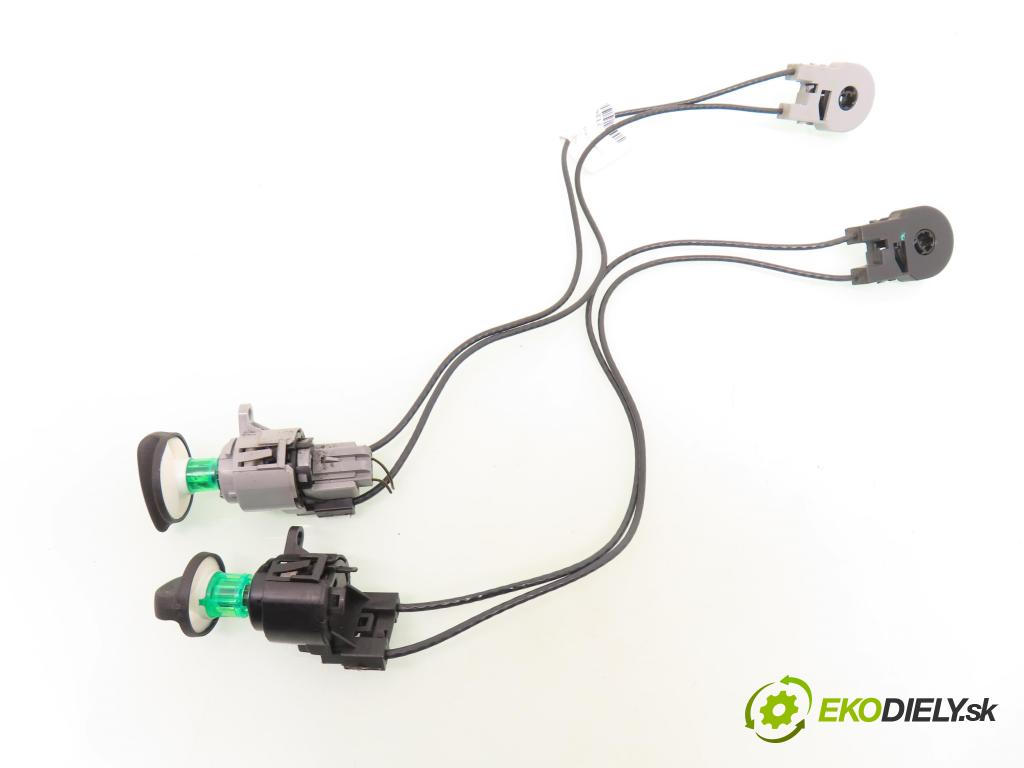 FORD FOCUS (DAW, DBW) HB 2003 74,00 1.6 16V 100 - FYDA 1596,00 Lanko panel kúrenia 2M5111504AA ; 2M5111503AA