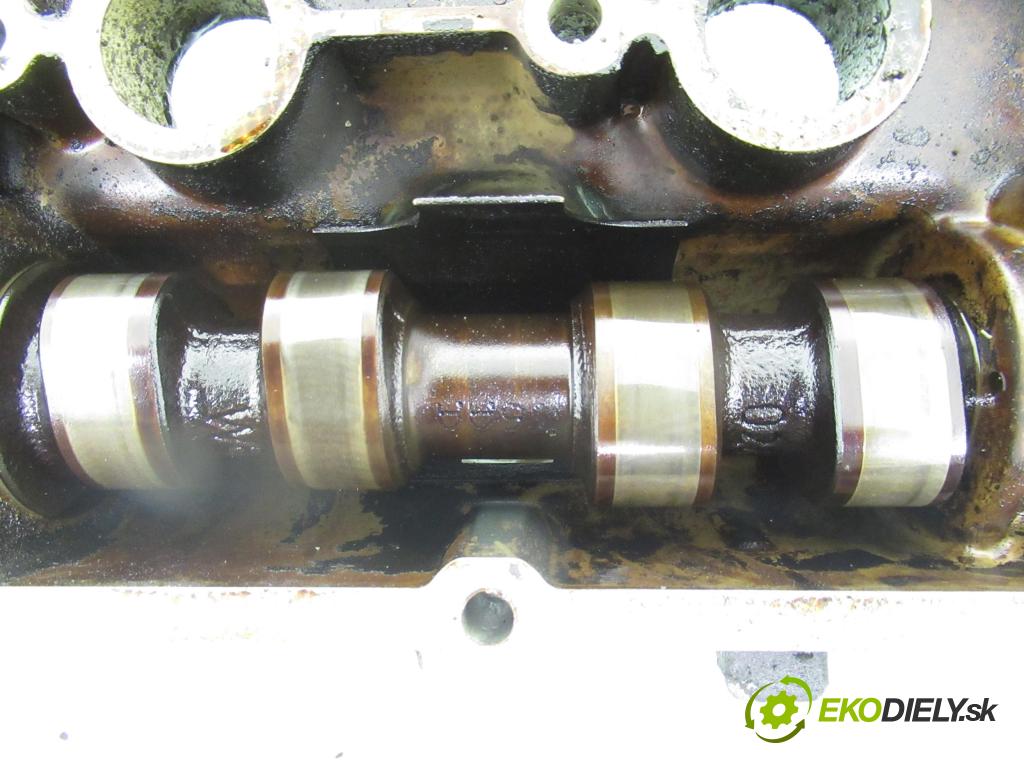 VW POLO (6N2) HB 2001 55,00 1.4 16V - AHW 1390,00 Kryt Ventilov 036103475N ; 9715106