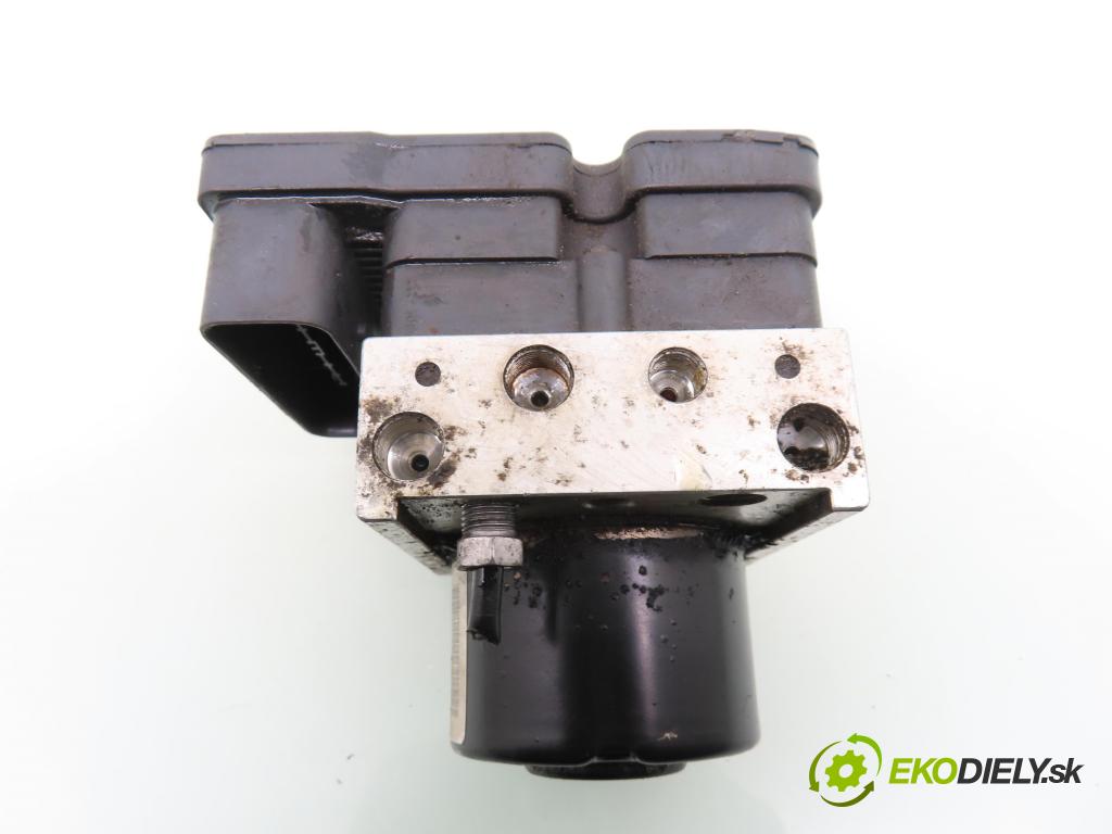 CITROEN C3 I (FC_) HB 2006 54,00 1.4 i - KFV (TU3JP) 1360,00 Pumpa ABS 10097011673 ; 9666392580 (Pumpa ABS)