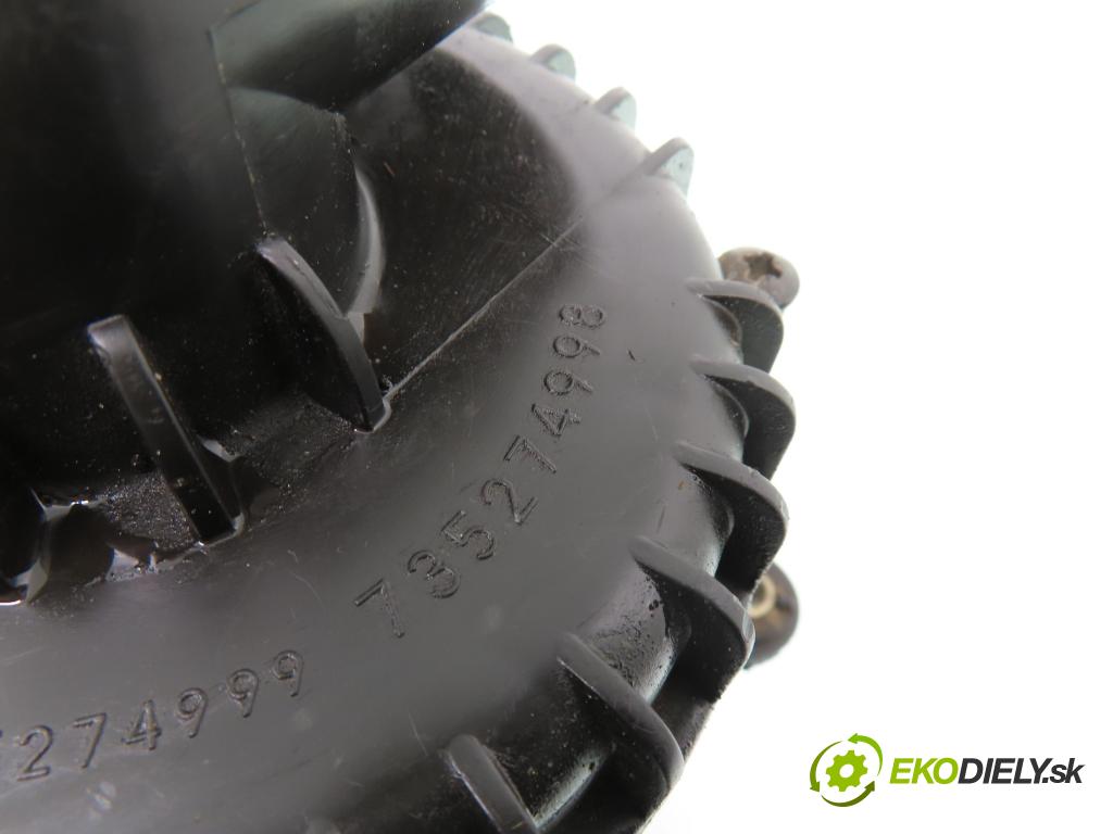 FIAT PUNTO (188_) HB 2000 59,00 1.9 JTD 80 - 188 A2.000 1910,00 Obal filtra vzduchu 735274999 ; 735274998 ; 46552774 (Obal vzduchového filtra)