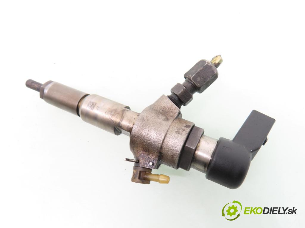 FORD FIESTA V (JH_, JD_) HB 2006 50,00 1.4 TDCi 8V 68 - F6JA 1399,00 vstřikovač 9654551080 (Vstřikovač paliva)