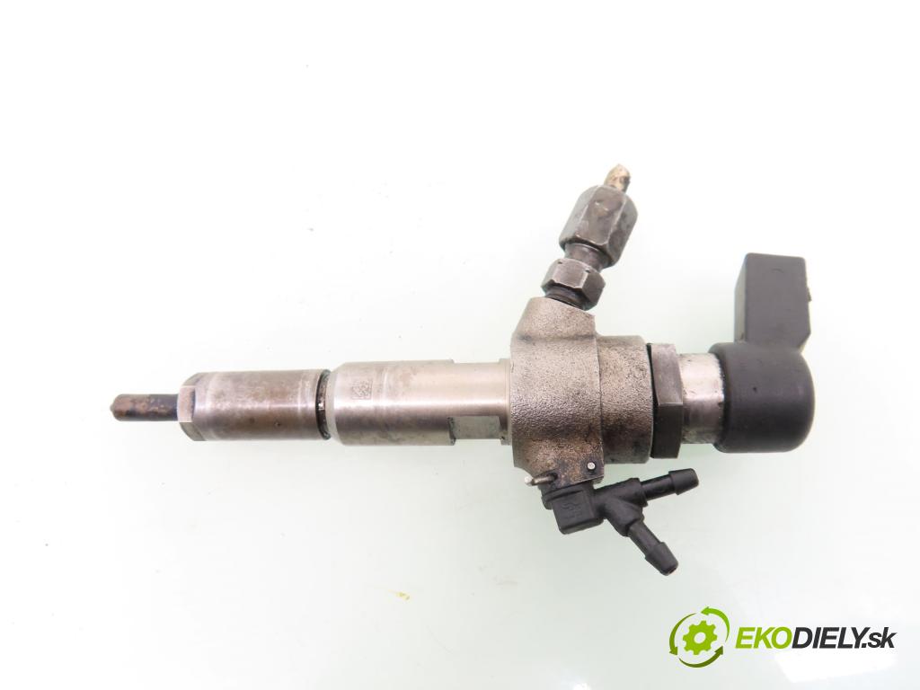 FORD FIESTA V (JH_, JD_) HB 2006 50,00 1.4 TDCi 8V 68 - F6JA 1399,00 vstřikovač 9654551080 (Vstřikovač paliva)