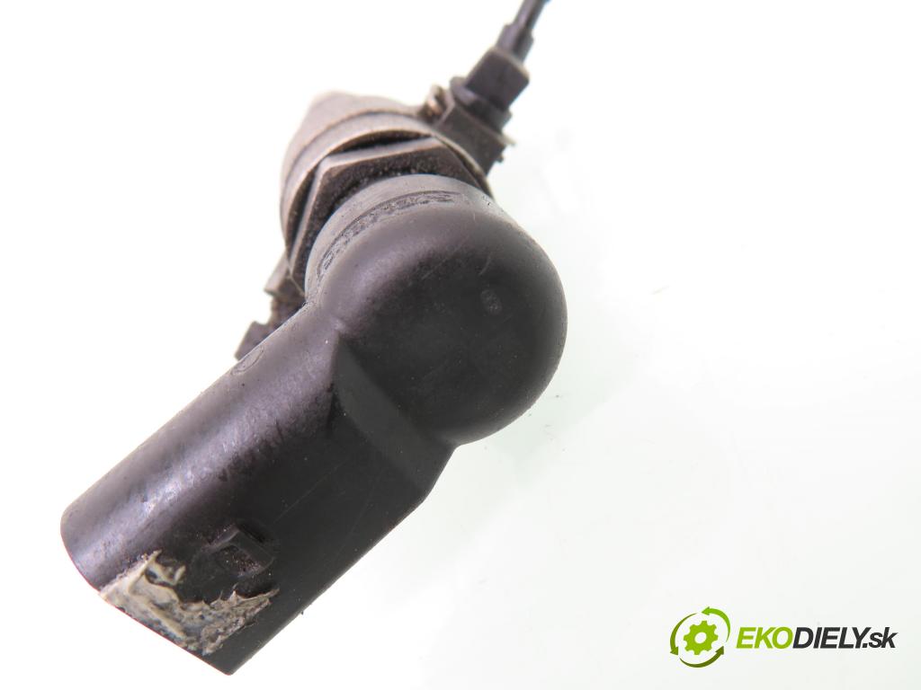 FORD FIESTA V (JH_, JD_) HB 2006 50,00 1.4 TDCi 8V 68 - F6JA 1399,00 vstřikovač 9654551080 (Vstřikovač paliva)