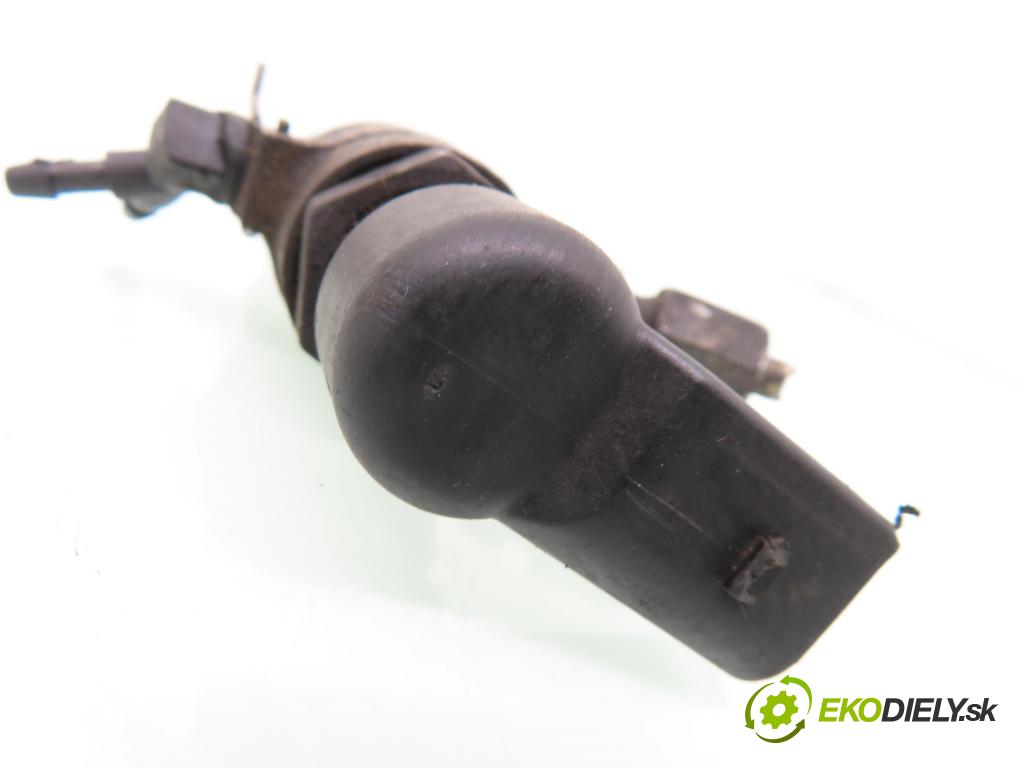 FORD FIESTA V (JH_, JD_) HB 2006 50,00 1.4 TDCi 8V 68 - F6JA 1399,00 vstřikovač 9654551080 (Vstřikovač paliva)