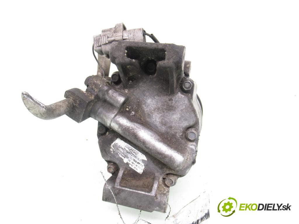 TOYOTA COROLLA Verso (_E12_) MINIVAN 2002 66,00 2.0 D-4D (CDE120_) - 1CD-FTV 1995,00 KOMPRESOR: klimatizácie 4472206351 (Kompresor klimatizácie)