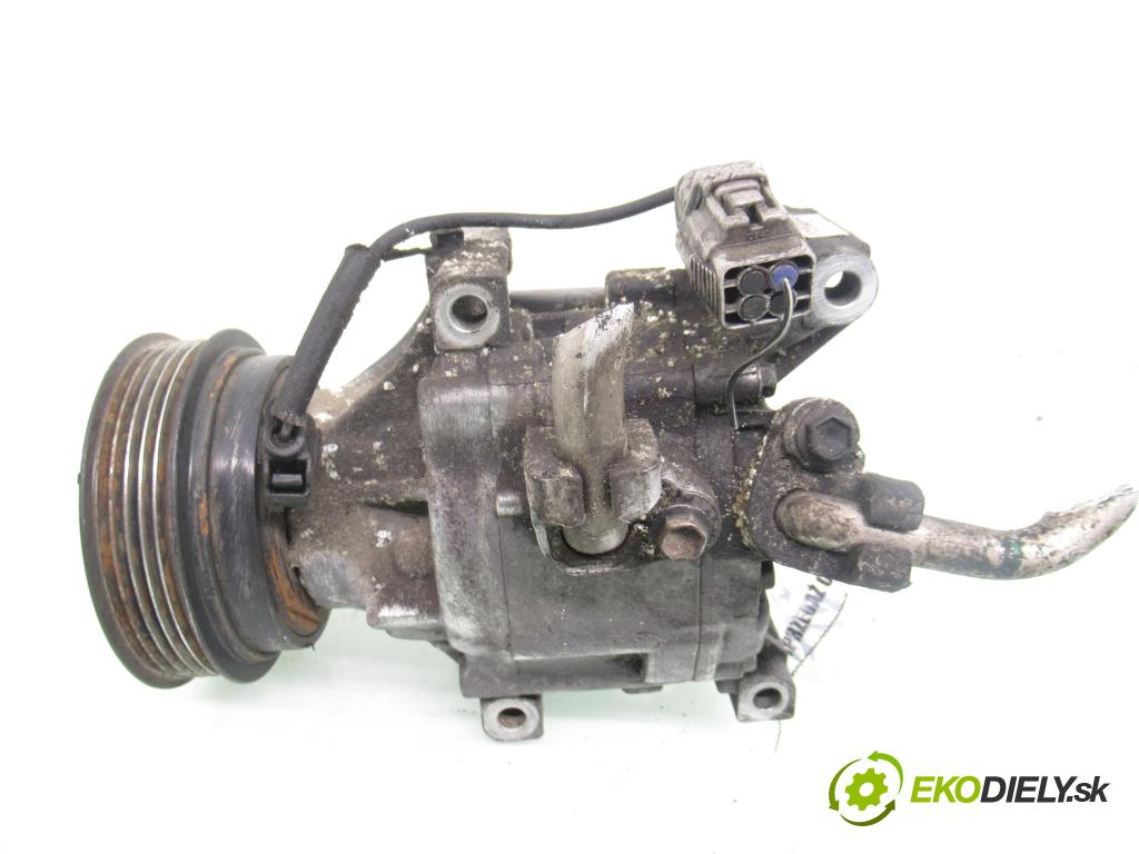 TOYOTA COROLLA Verso (_E12_) MINIVAN 2002 66,00 2.0 D-4D (CDE120_) - 1CD-FTV 1995,00 KOMPRESOR: klimatizácie 4472206351 (Kompresor klimatizácie)