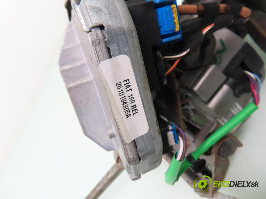 FIAT PANDA (169_) HB 2005 40,00 1.1 54 - 187 A1.000 1108,00 SLOUPEC / PODPORA elektrický 51746818 ; 26096580 ; 2610184805A