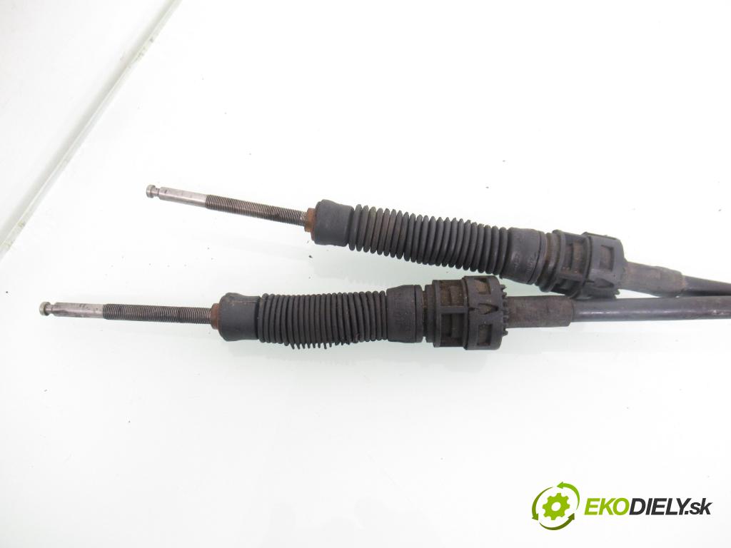 SKODA FABIA I (6Y2) HB 2001 50,00 1.4 - AME 1397,00 ZVEDÁK: 6Q0711049C ; 6Q0711061E