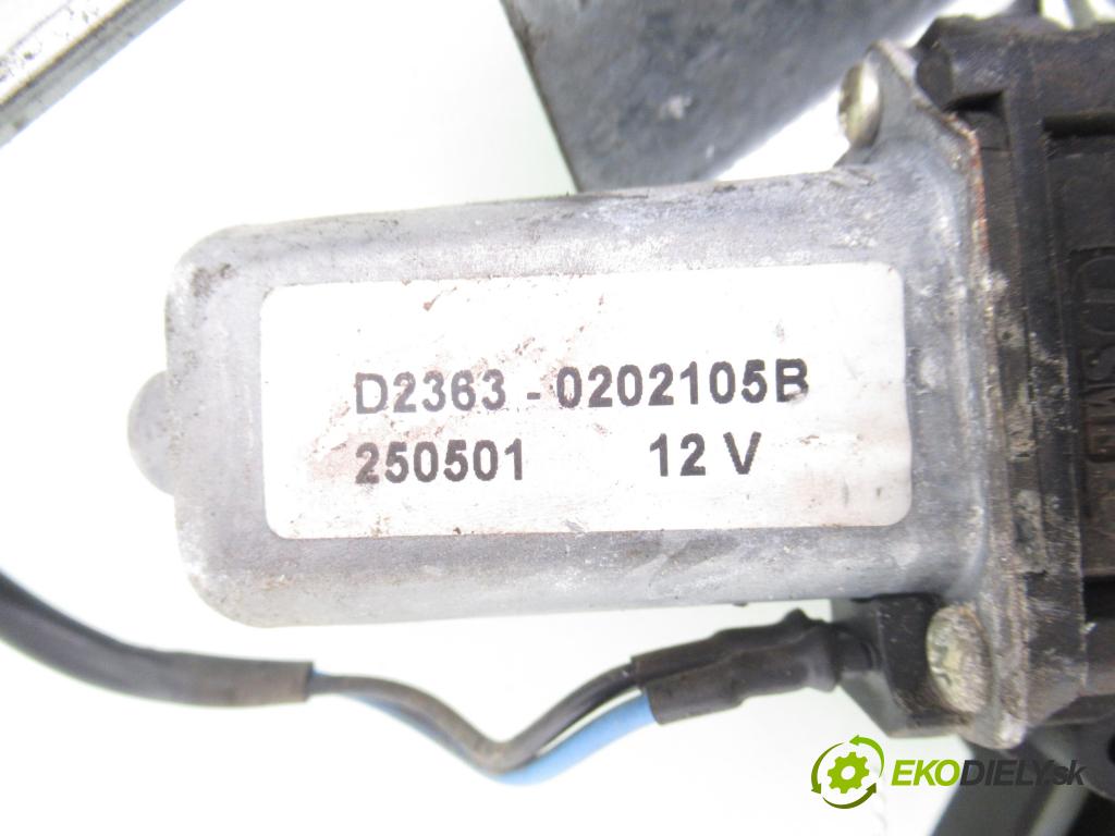 VW POLO (6N2) HB 2001 55,00 1.4 16V - AHW 1390,00 Mechanizmus okien D23630202105B