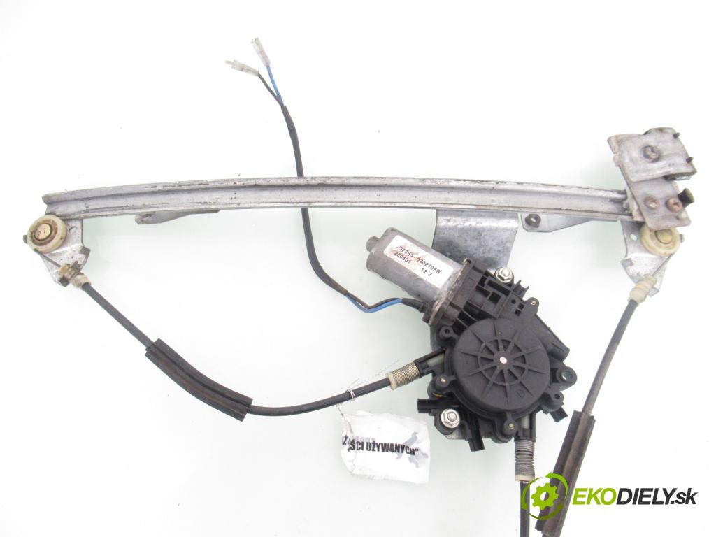 VW POLO (6N2) HB 2001 55,00 1.4 16V - AHW 1390,00 Mechanizmus okien D23630202105B