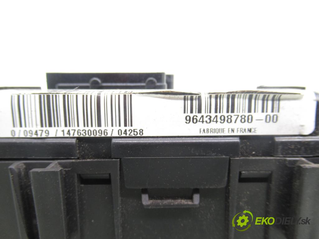 CITROEN C3 I (FC_) HB 2004 50,00 1.4 HDi 8V - 8HX 1398,00 MODUL BSM 964349878000 ; T118470004K