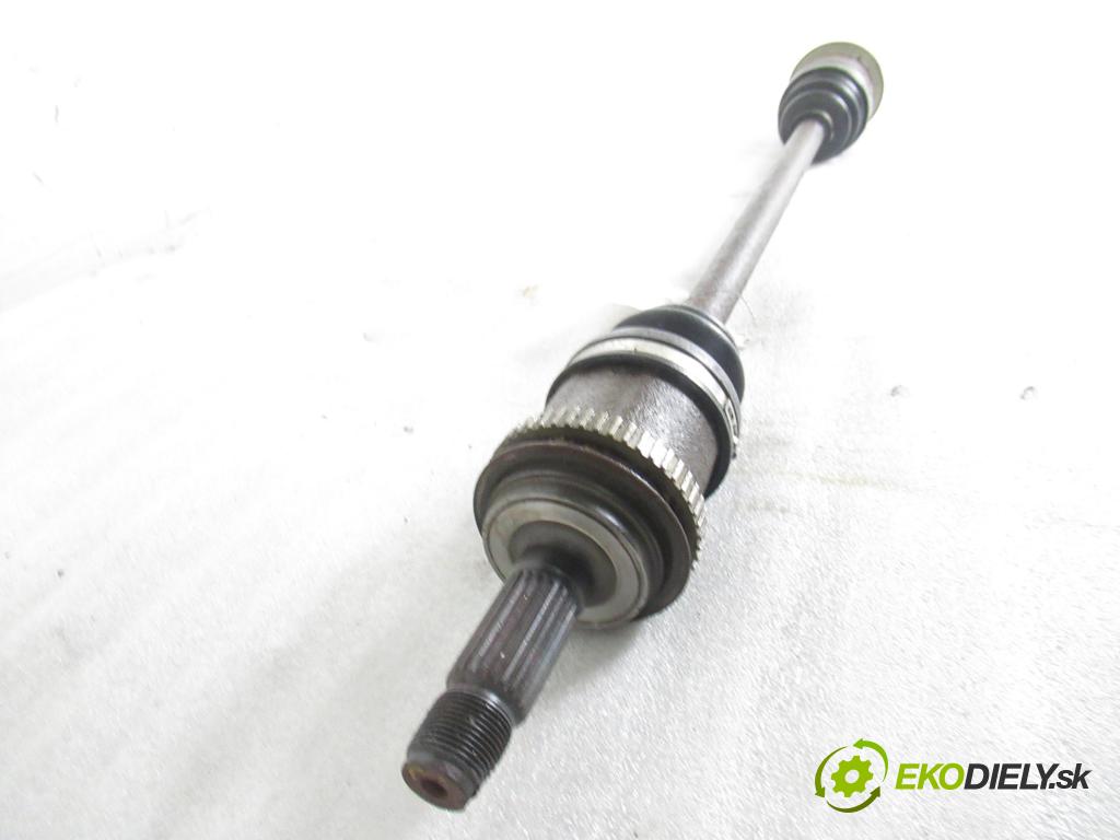 HONDA CR-V I (RD) SUV 1998 94,00 2.0 16V 4WD (RD1, RD3) - B20B3 1972,00 poloos PT 