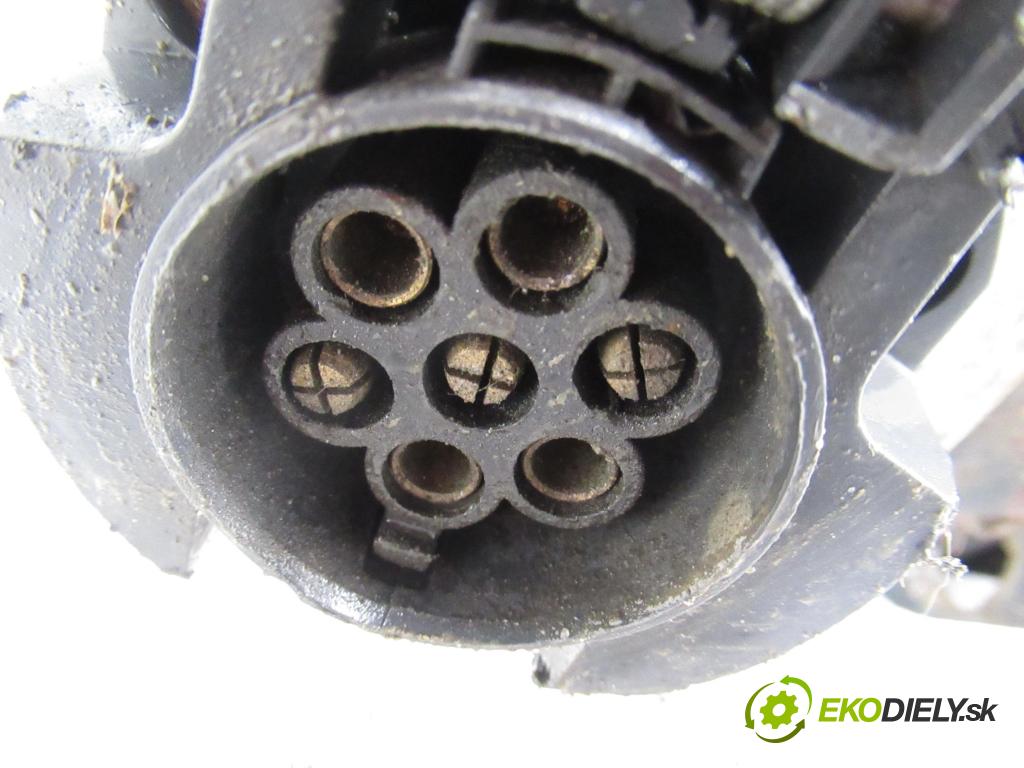 SEAT IBIZA III (6L1) HB 2004 55,00 1.4 TDI 75 - AMF 1422,00 Hák