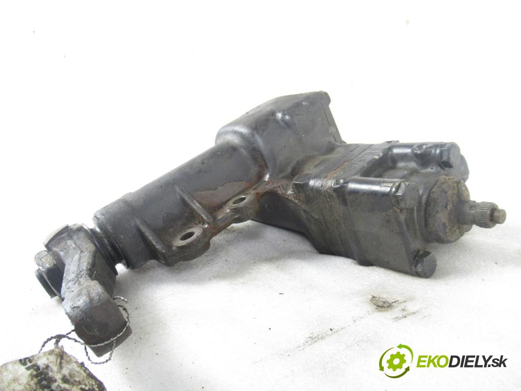 NISSAN TERRANO II (R20) TERENOWY 1996 92,00 2.7 TDi 4WD 125 - TD27TI 2664,00 riadenie 8074974603