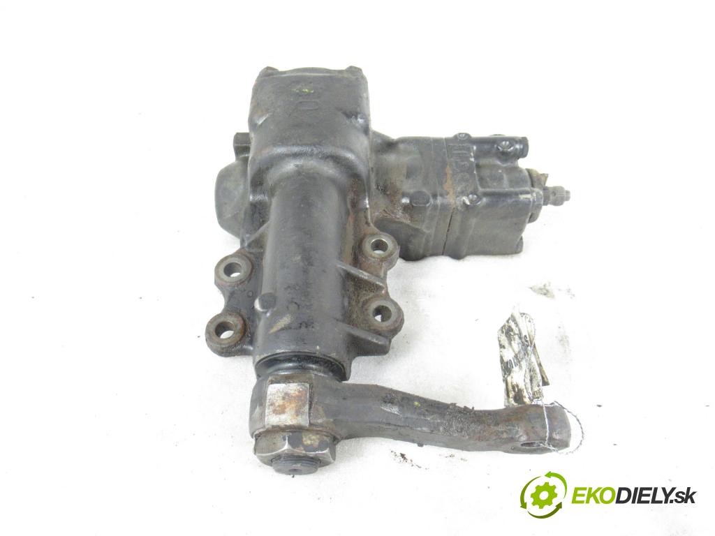 NISSAN TERRANO II (R20) TERENOWY 1996 92,00 2.7 TDi 4WD 125 - TD27TI 2664,00 riadenie 8074974603