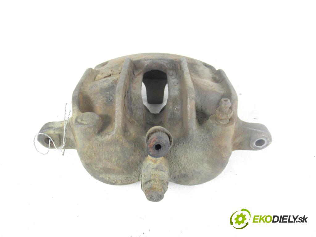 NISSAN TERRANO II (R20) TERENOWY 1996 92,00 2.7 TDi 4WD 125 - TD27TI 2664,00 Brzdič strmeň LP