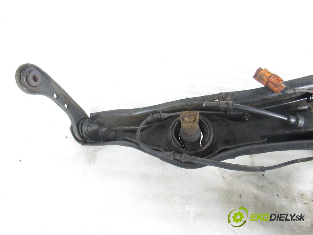 HONDA CR-V I (RD) SUV 1998 94,00 2.0 16V 4WD (RD1, RD3) - B20B3 1972,00 rameno LT