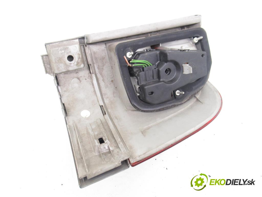 FORD GALAXY (WGR) MINIVAN 2002 85,00 1.9 TDI PD 115 - AUY 1896,00 Svetlo ľavé zadné