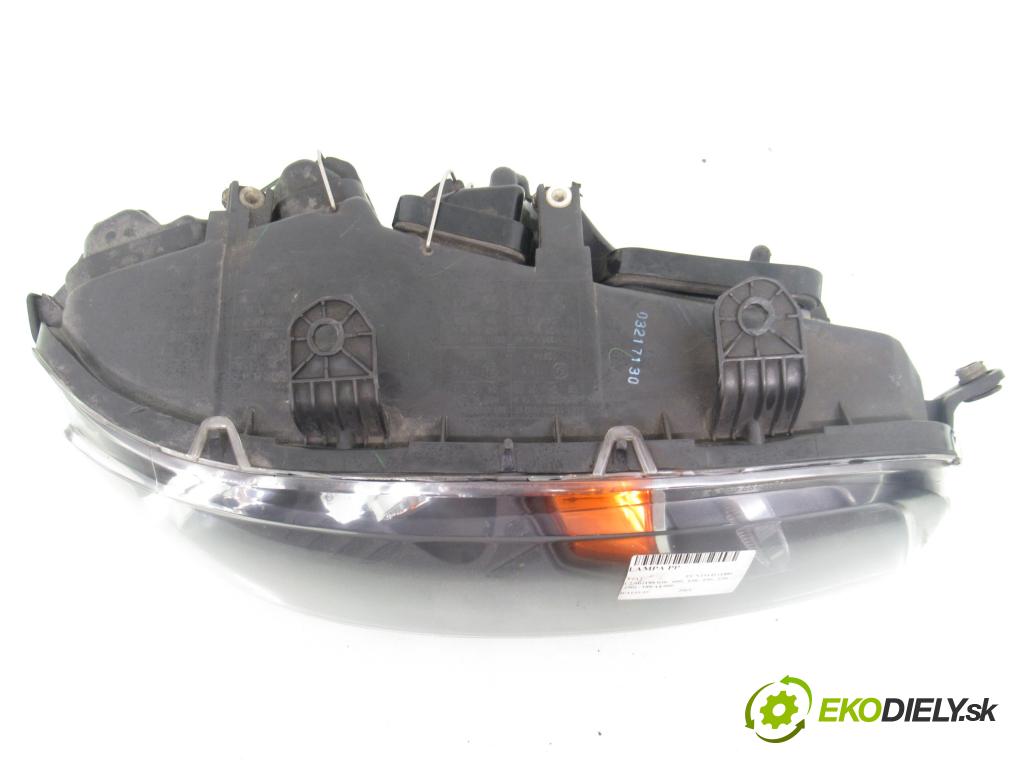 FIAT PUNTO (188_) HB 2001 44,00 1.2 60 - 188 A4.000 1242,00 Svetlo PP 086611132R