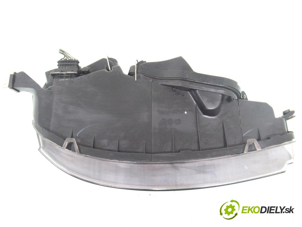 FIAT PUNTO (188_) HB 2001 44,00 1.2 60 - 188 A4.000 1242,00 Svetlo LP 086611132L