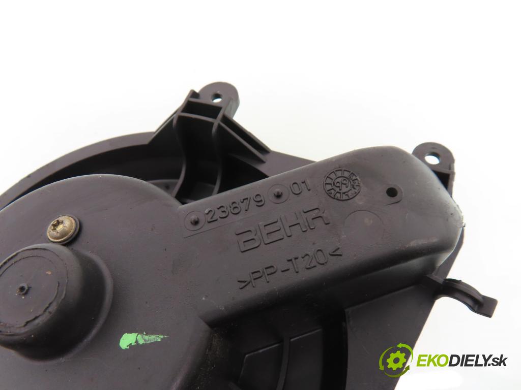 RENAULT LAGUNA I (B56_, 556_) LIFTBACK 1999 79,00 1.6 16V (B568, B561) - K4M 720 1598,00 ventilátor větráku 2387901