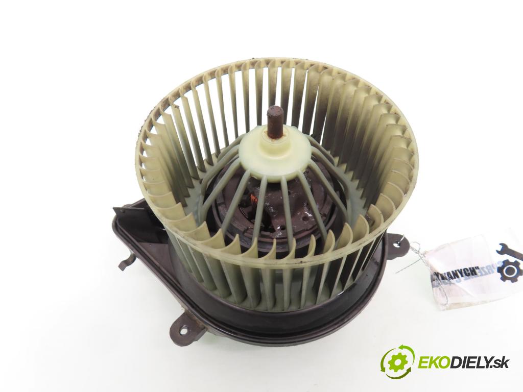 RENAULT LAGUNA I (B56_, 556_) LIFTBACK 1999 79,00 1.6 16V (B568, B561) - K4M 720 1598,00 ventilátor větráku 2387901