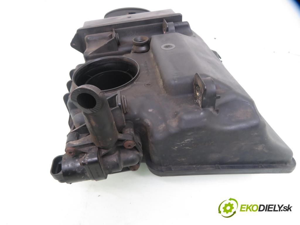 RENAULT LAGUNA I (B56_, 556_) LIFTBACK 1995 83,00 2.0 8V 113  - F3R 722 1998,00 Obal filtra vzduchu 8200023599 ; H7700104844 (Obal vzduchového filtra)