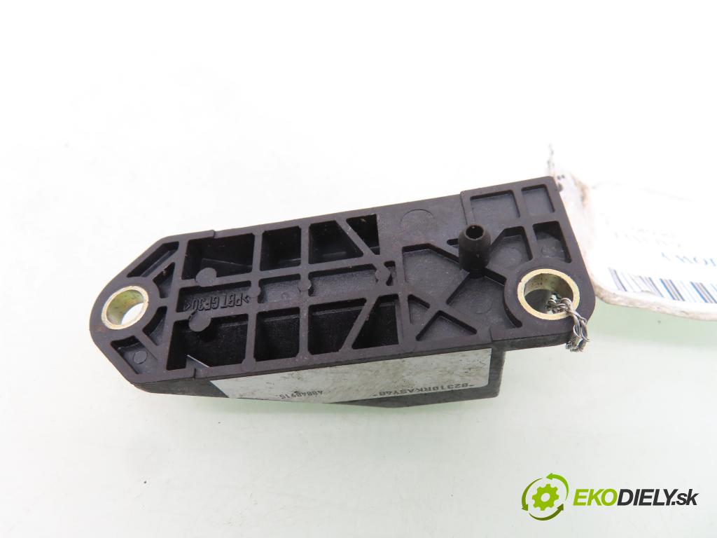 FORD GALAXY (WGR) MINIVAN 2002 85,00 1.9 TDI PD 115 - AUY 1896,00 Snímač nárazu 6Q0909606 ; 5WK42895 (Snímač nárazu)