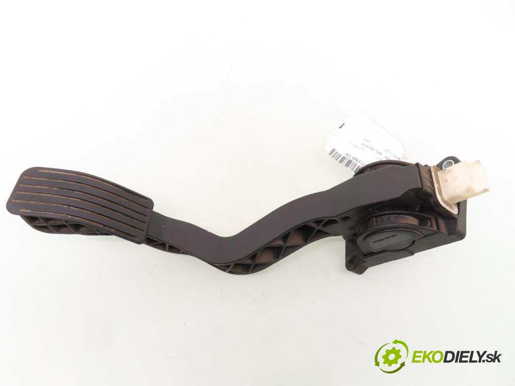 CITROEN C3 I (FC_) HB 2004 50,00 1.4 HDi 8V - 8HX 1398,00 Potenciometer plynu 0280752251 ; 9646702180 (Potenciometer plynového pedálu)