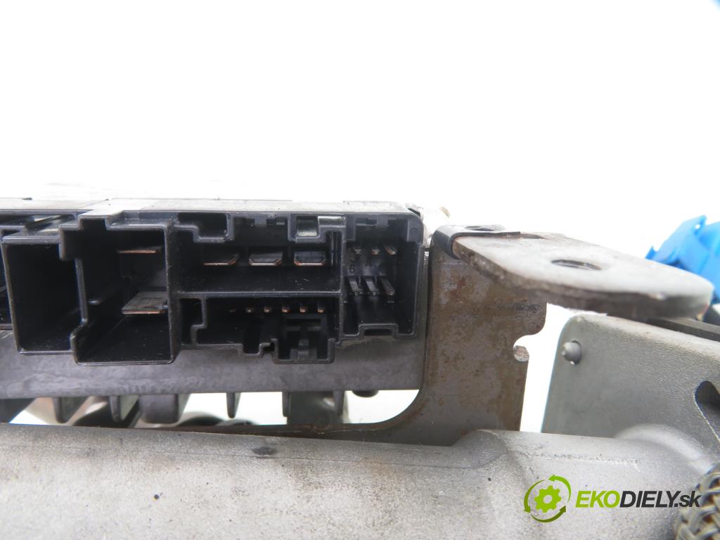 FIAT PUNTO (188_) HB 2001 44,00 1.2 60 - 188 A4.000 1242,00 serv/podporovanie elektrické 0123203102 ; 26076971027 ; 09381199