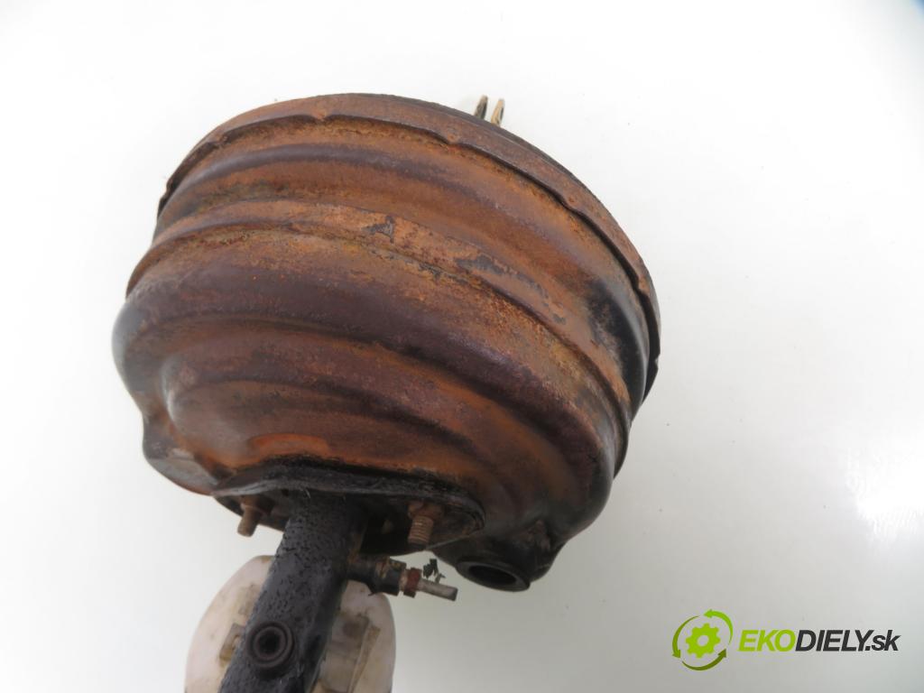 NISSAN TERRANO II (R20) TERENOWY 1996 92,00 2.7 TDi 4WD 125 - TD27TI 2664,00 Posilovač 472107F004 ; 76049167 (Servočerpadlo)