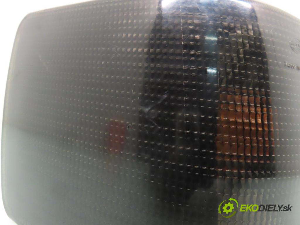 AUDI 80 (89, 89Q, 8A, B3) SEDAN 1990 80,00 2.0 - 3A 1984,00 světlo levé zadní