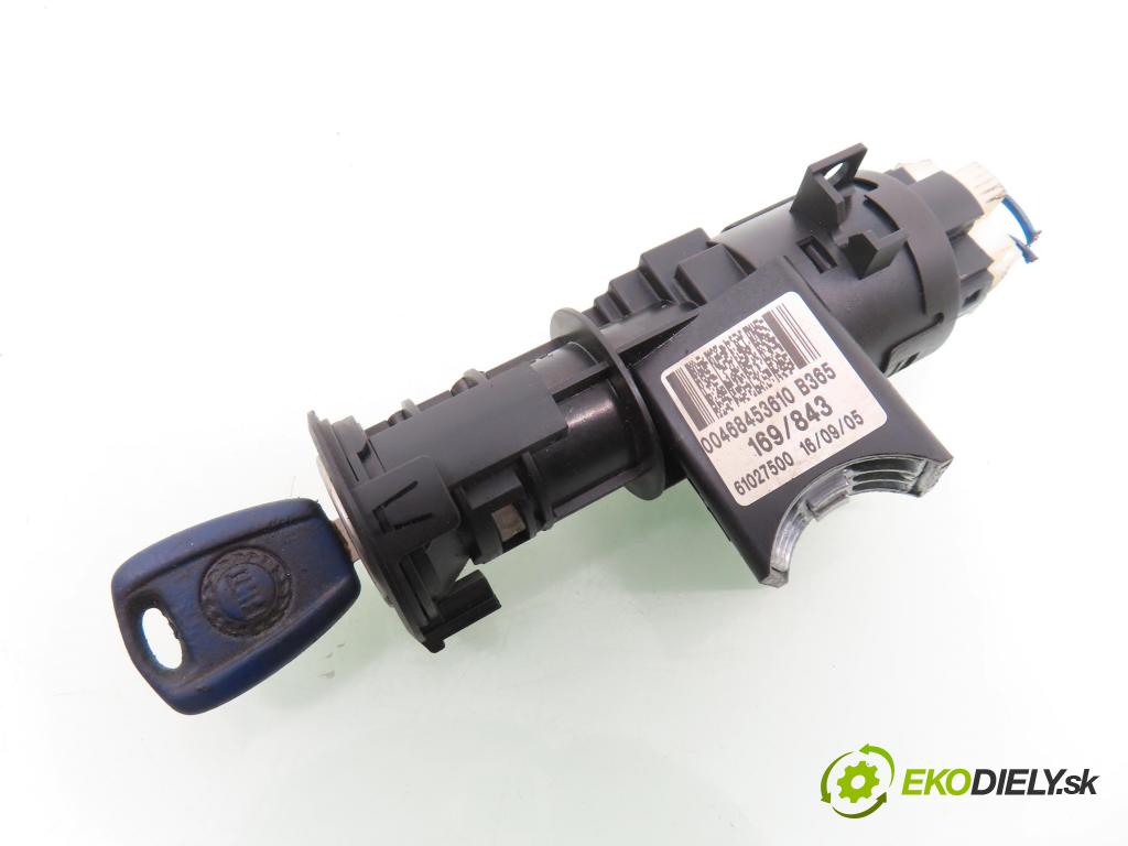 FIAT PANDA (169_) HB 2004 40,00 1.1 54 - 187 A1.000 1108,00 spinačka 00468453610 (Spínacia skrinka)