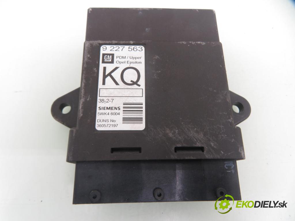 OPEL VECTRA C GTS (Z02) LIFTBACK 2003 108,00 2.2 16V - Z 22 SE 2198,00 spinačka / imobilizéra IMMO / Riadiaca jednotka 12571663AL ; 93182009 ; 09226554