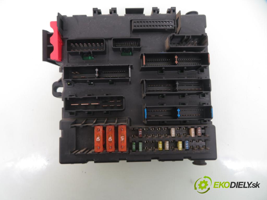 OPEL VECTRA C GTS (Z02) LIFTBACK 2003 108,00 2.2 16V - Z 22 SE 2198,00 spinačka / imobilizéra IMMO / Riadiaca jednotka 12571663AL ; 93182009 ; 09226554