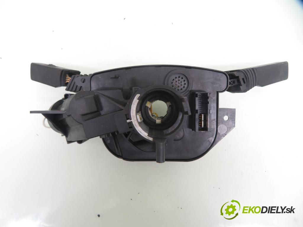 OPEL VECTRA C GTS (Z02) LIFTBACK 2003 108,00 2.2 16V - Z 22 SE 2198,00 spinačka / imobilizéra IMMO / Riadiaca jednotka 12571663AL ; 93182009 ; 09226554