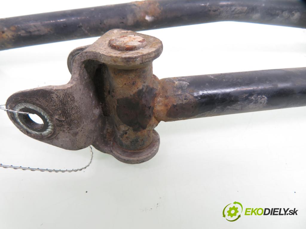 MAZDA DEMIO (DW) HB 1998 46,00 1.3 i 16V (DW3W) - B3 ME 1324,00 ZVEDÁK: D20164334